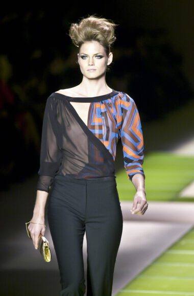 Model wearing a look from Versace spring summer 2001 ready-to-wear collection, photographed by Yannis Vlamos